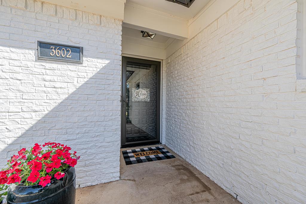 3602 Sinclair Ave, Midland, Texas image 2
