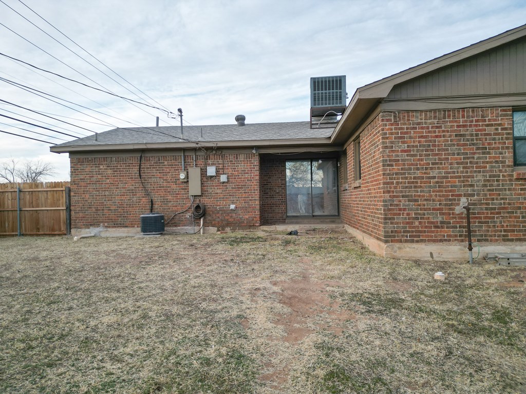 4319 Versailles Dr, Midland, Texas image 24