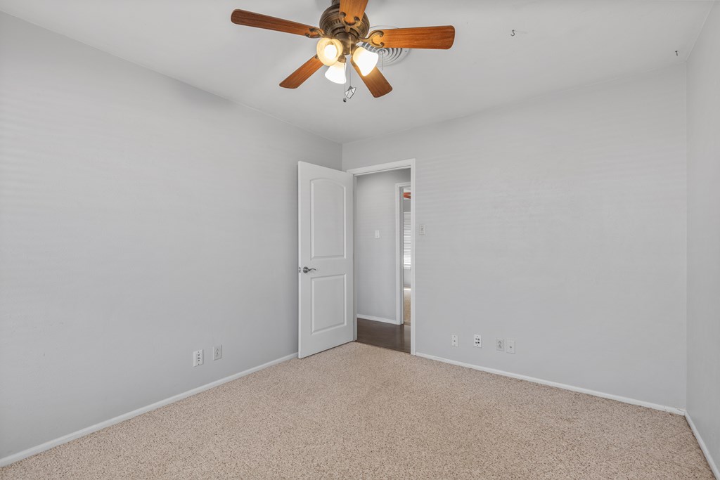3319 Camarie Ave, Midland, Texas image 19