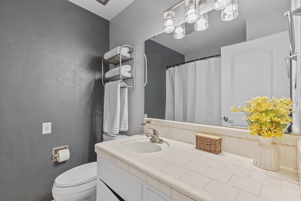 3319 Camarie Ave, Midland, Texas image 23