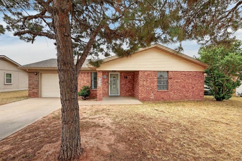 Homes For Sale - 1219 Century Dr<br/> Midland, TX 79703