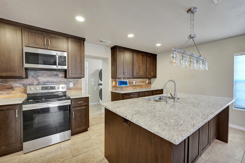 1901 College Ave, Midland, Texas image 9