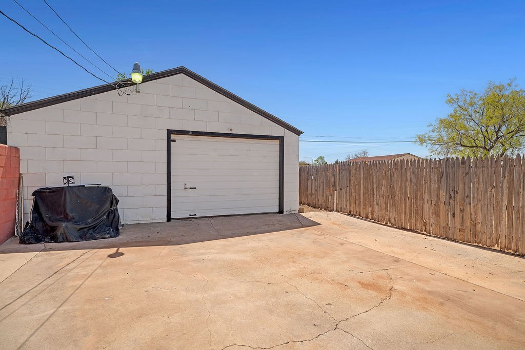 1600 Sycamore St, Big Spring, Texas image 21