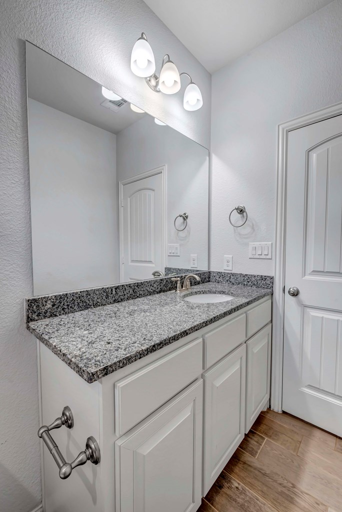 2306 Ridgeway Rd, Midland, Texas image 7