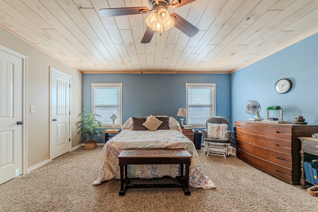 803 SW Ave C, Seminole, Texas image 10