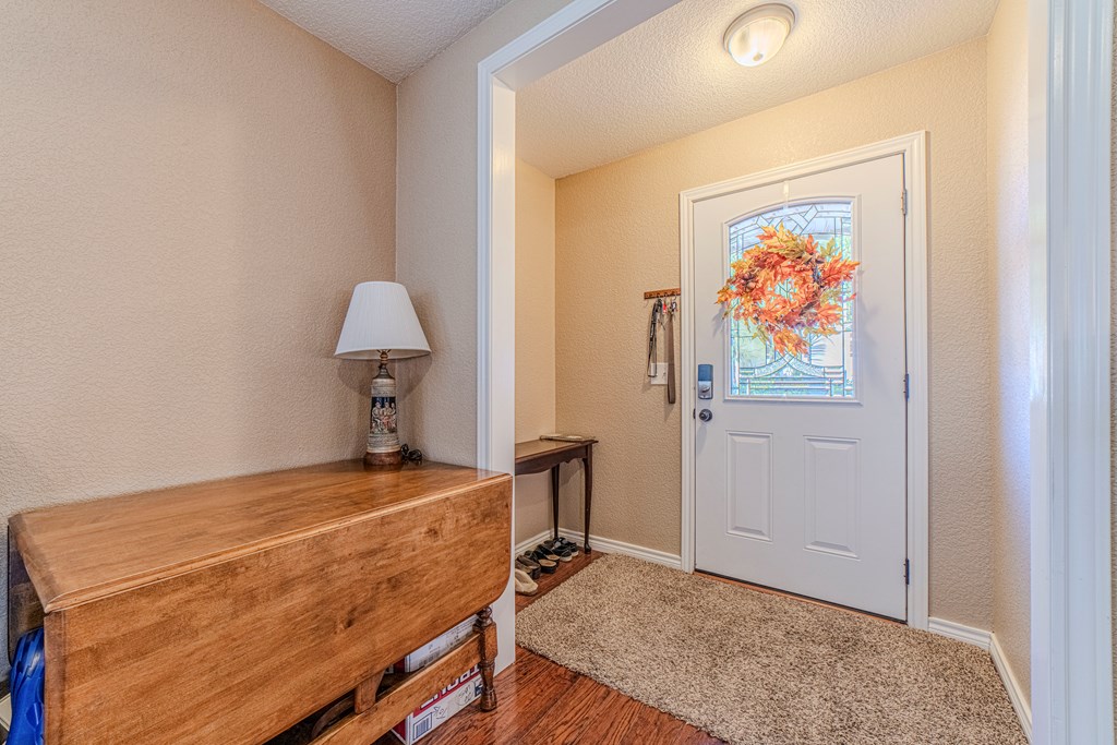 803 SW Ave C, Seminole, Texas image 3