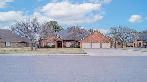 Homes For Sale - 4700 Island Dr<br/> Midland, TX 79707