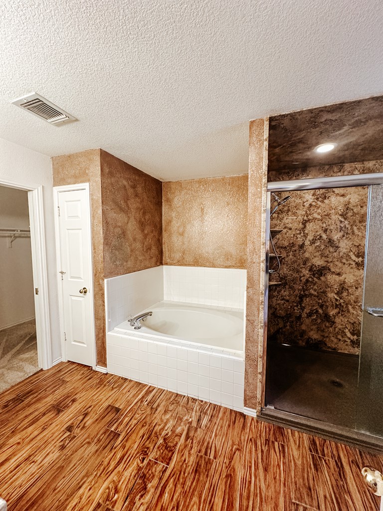3301 Wedgwood, Midland, Texas image 11