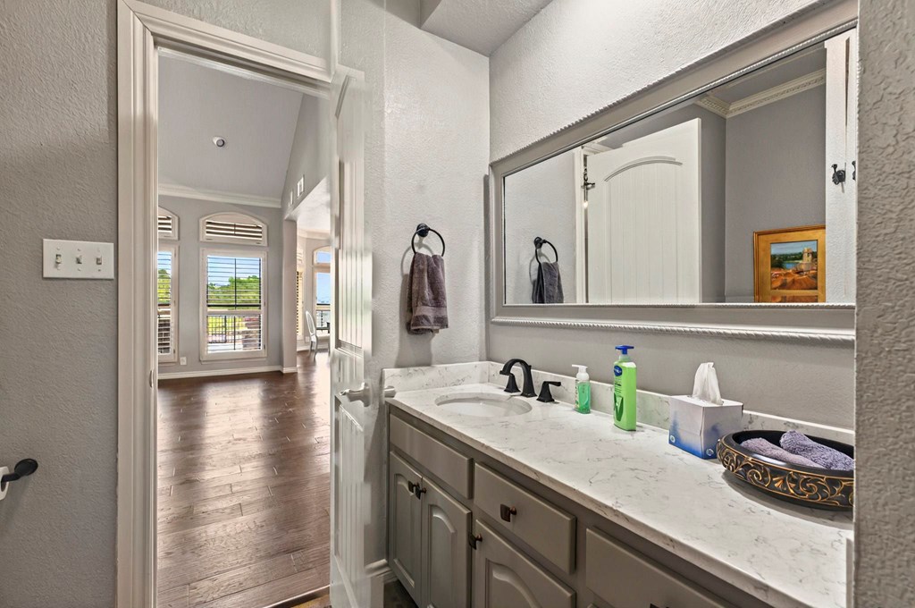 4937 Rustic Trail, Midland, Texas image 29