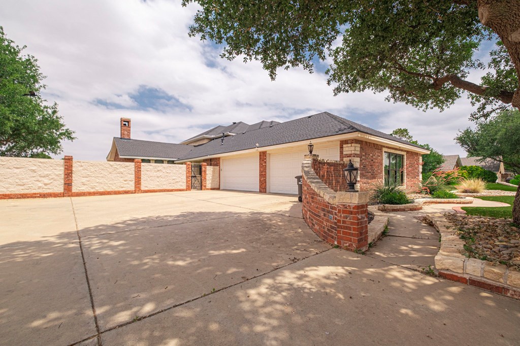 4937 Rustic Trail, Midland, Texas image 2