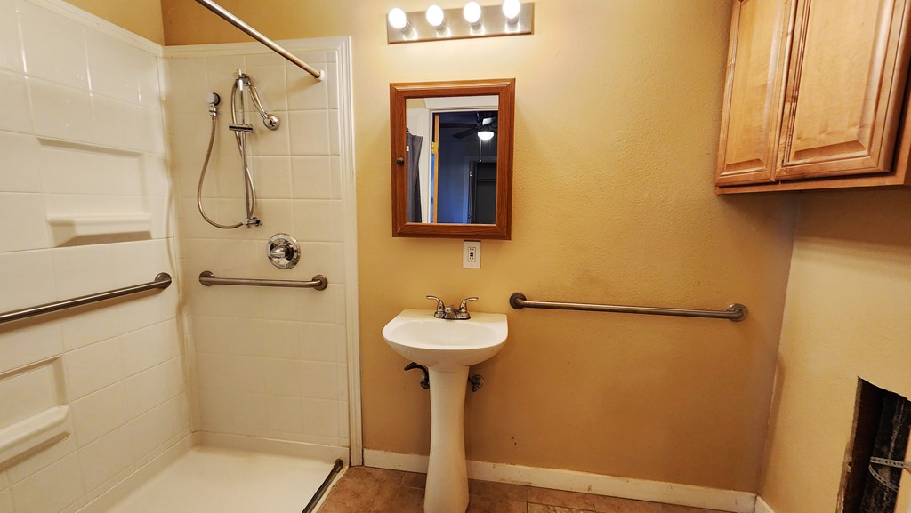 308 N Rollins St, Fort Stockton, Texas image 7
