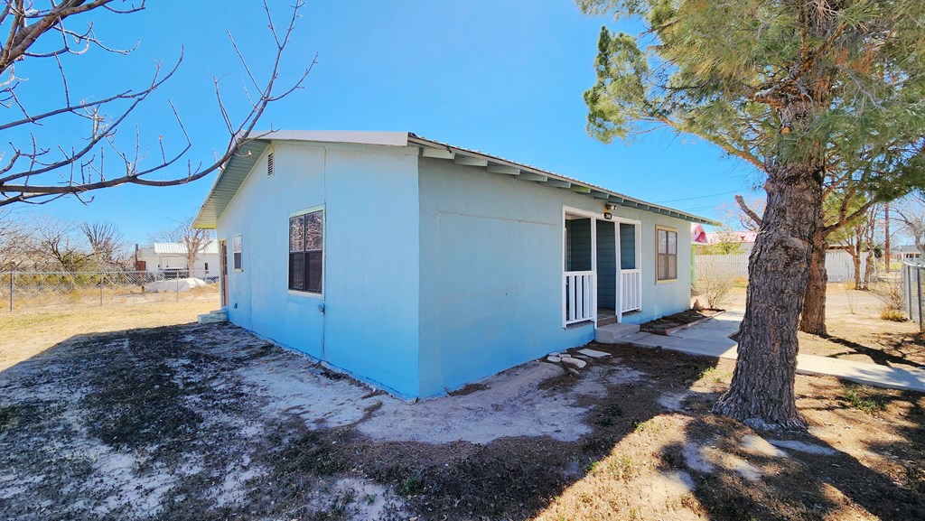 308 N Rollins St, Fort Stockton, Texas image 14