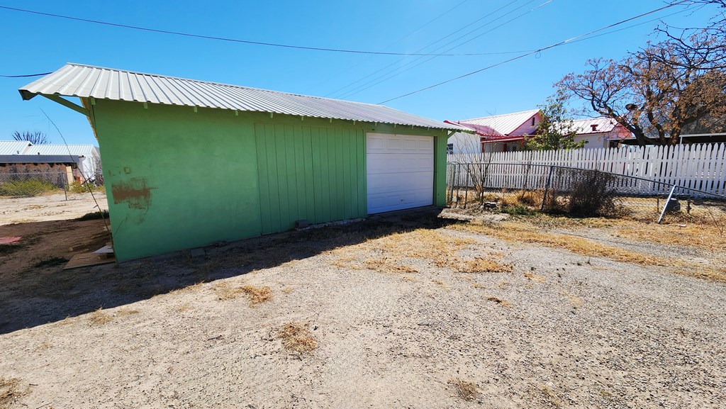 308 N Rollins St, Fort Stockton, Texas image 21