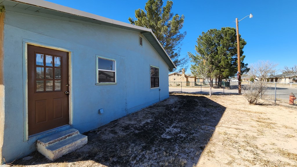 308 N Rollins St, Fort Stockton, Texas image 15