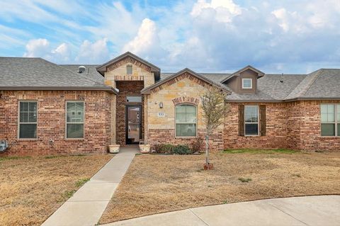 Townhouse For Sale - 5311 Railea Ct<br/> Midland, TX 79703