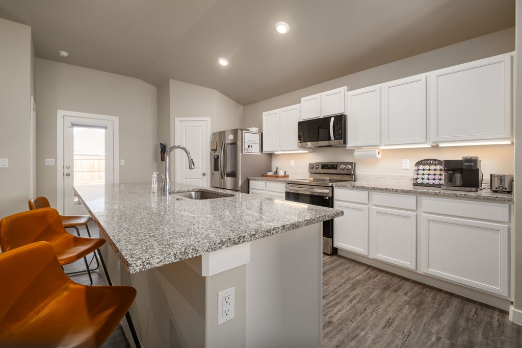 1221 Bourbon St, Odessa, Texas image 10