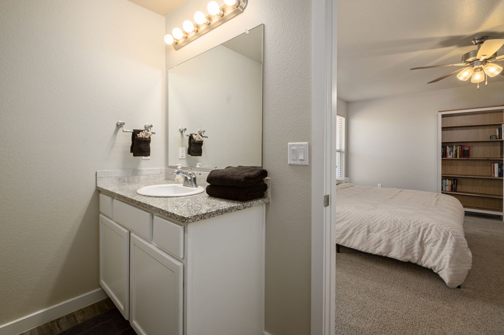 1221 Bourbon St, Odessa, Texas image 24