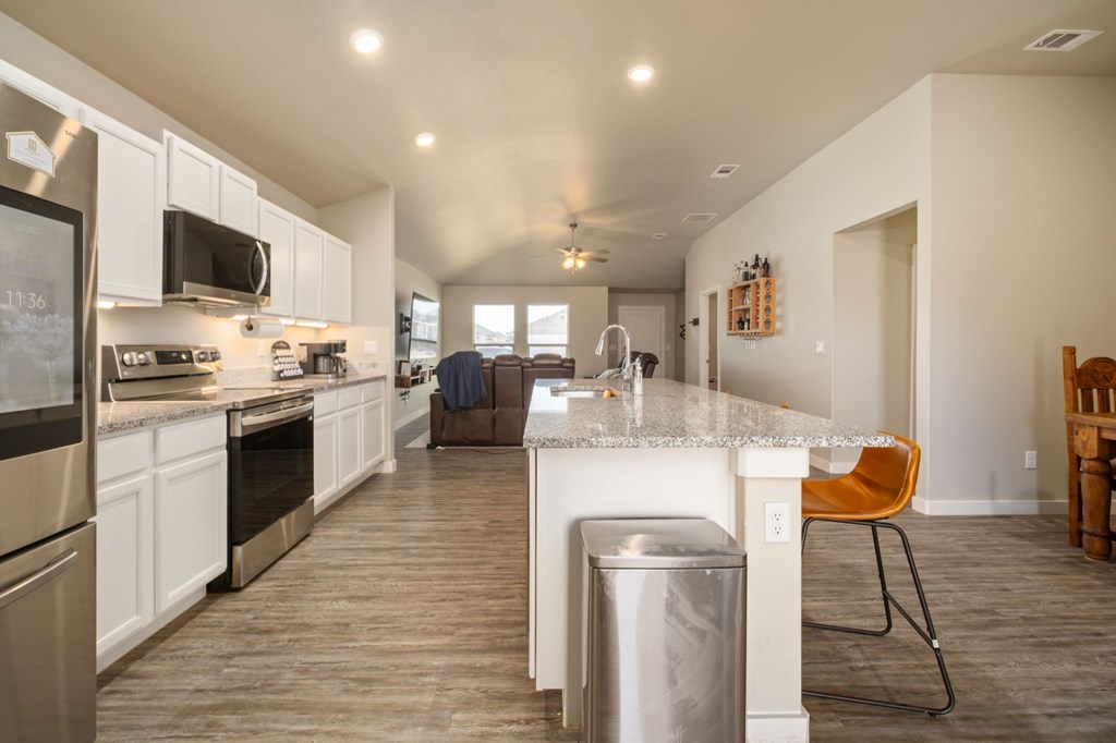 1221 Bourbon St, Odessa, Texas image 15