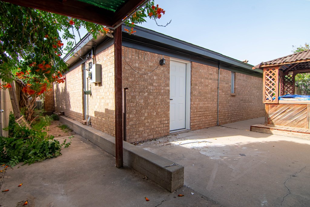 1017 Ward St, Midland, Texas image 33