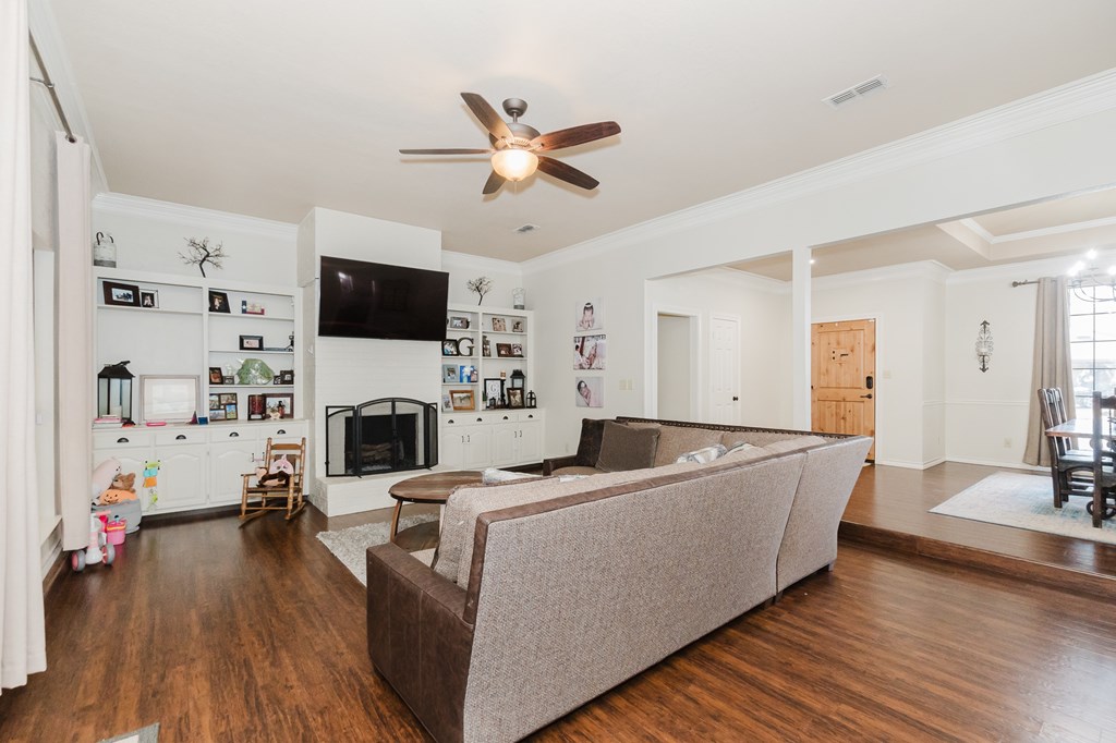 4902 Foxboro Court, Midland, Texas image 10