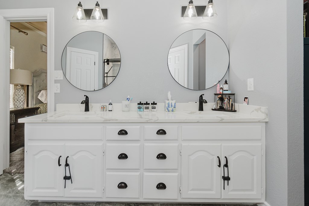 4902 Foxboro Court, Midland, Texas image 17