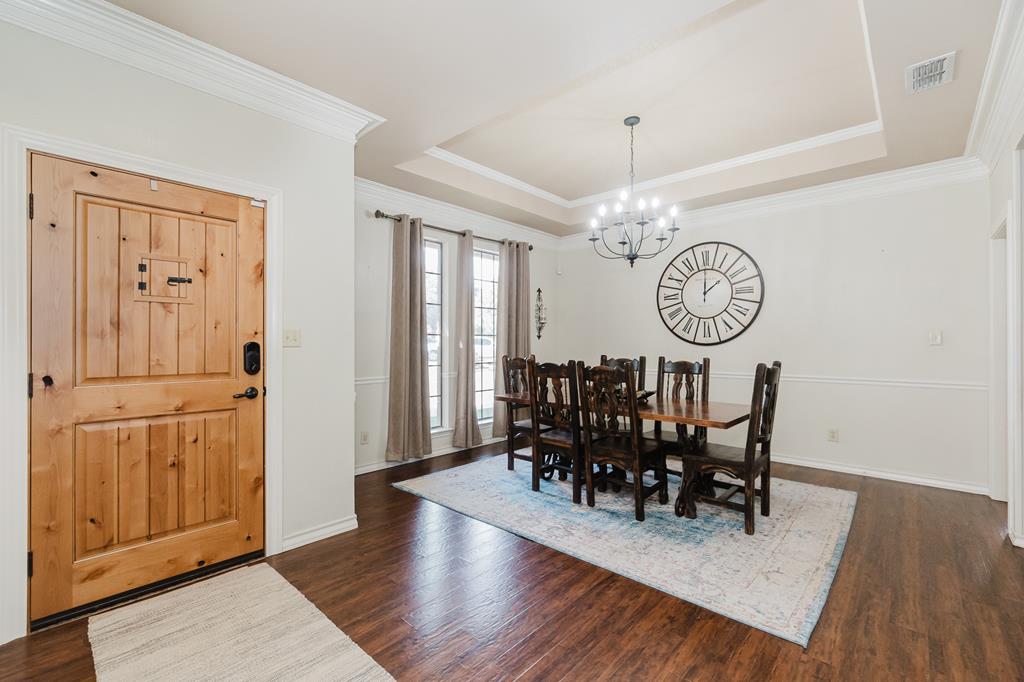 4902 Foxboro Court, Midland, Texas image 3
