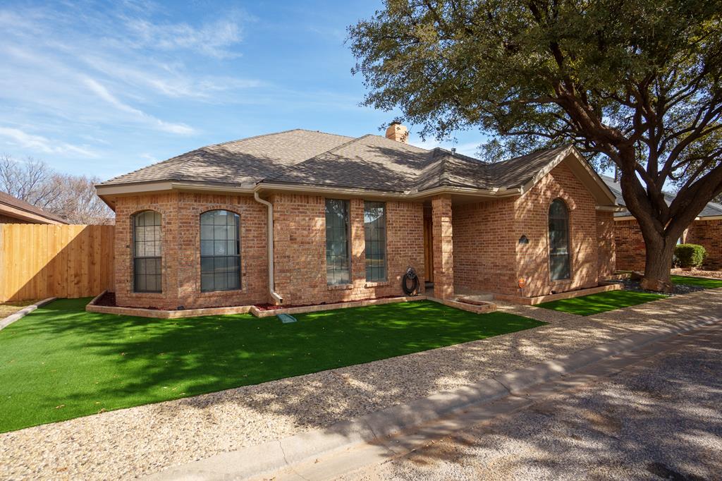 4902 Foxboro Court, Midland, Texas image 2