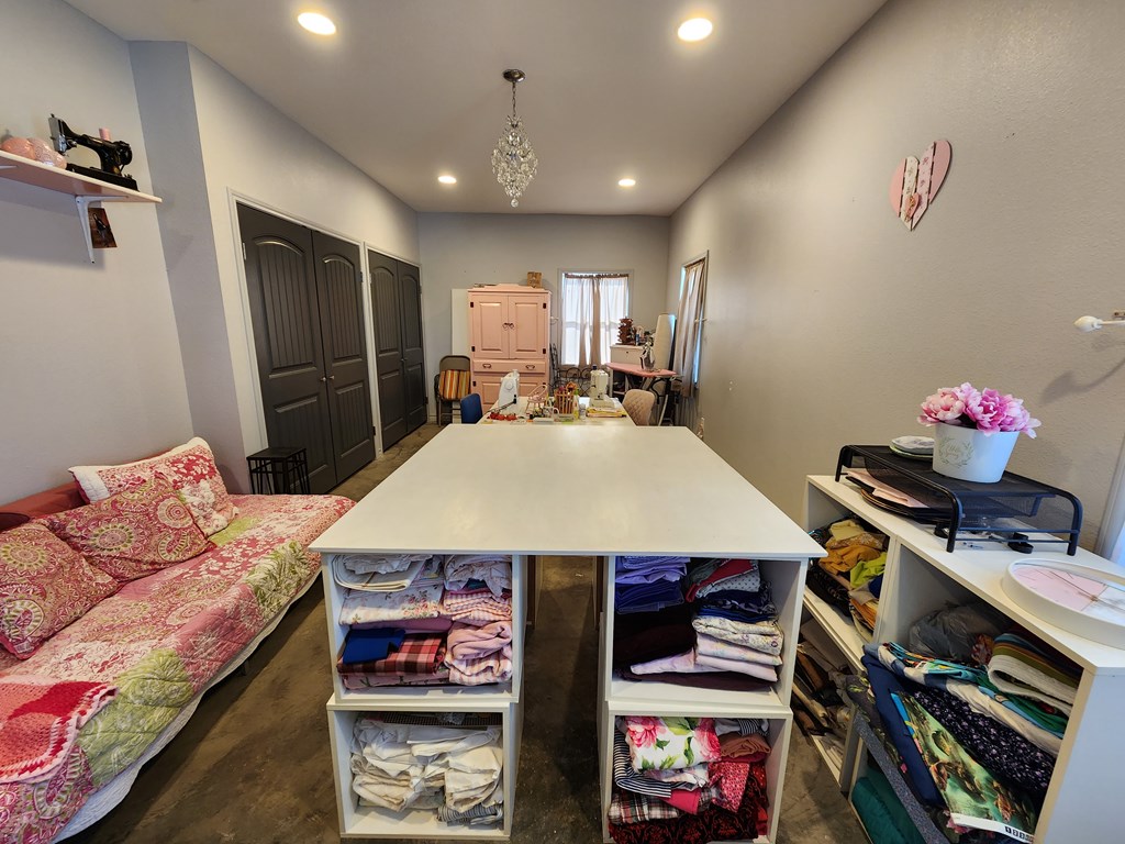 24501 S County Rd 1210, Midland, Texas image 27