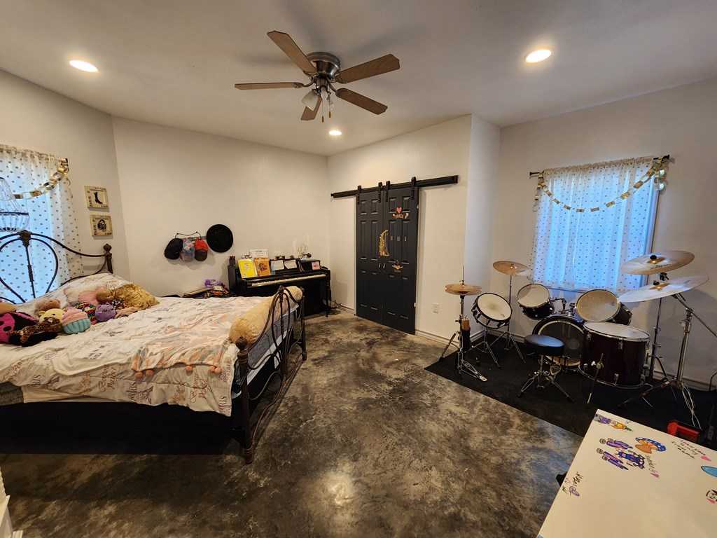 24501 S County Rd 1210, Midland, Texas image 24