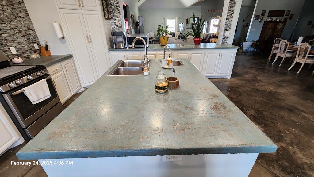 24501 S County Rd 1210, Midland, Texas image 13
