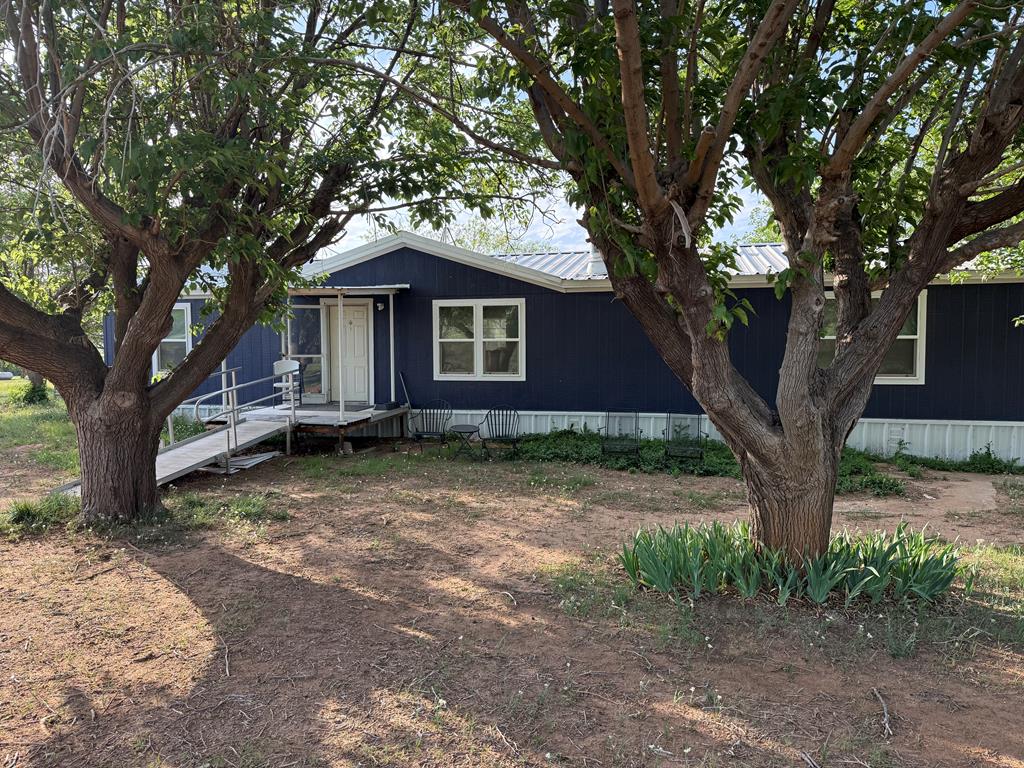 1151 Lcr 175, Colorado City, Texas image 1