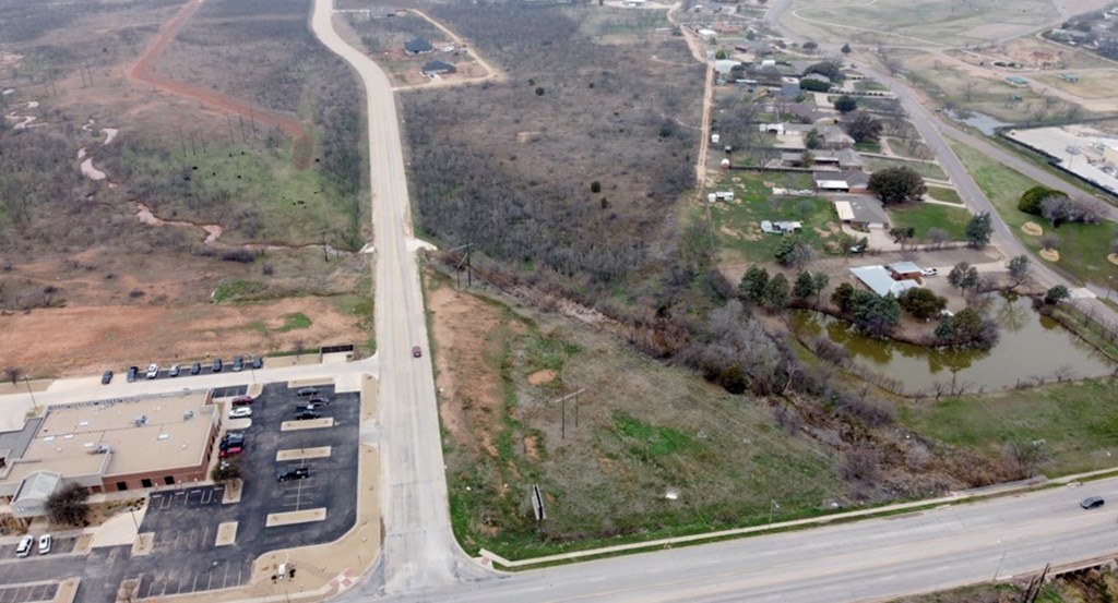 0000 Memorial Way, Snyder, Texas image 7