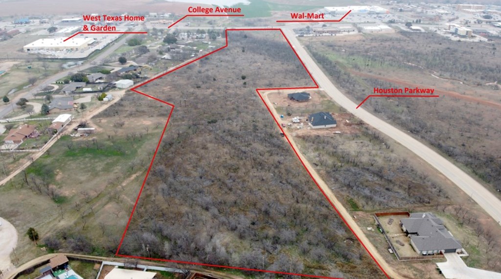 0000 Memorial Way, Snyder, Texas image 3