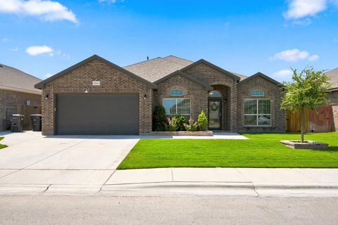 Homes For Sale - 7009 Thomas Paine Rd<br/> Midland, TX 79706