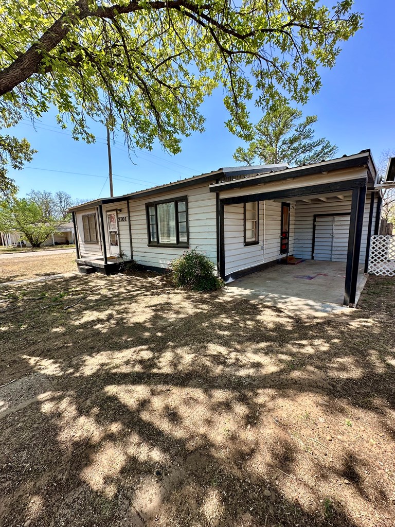 2101 Locust St, Colorado City, Texas image 3