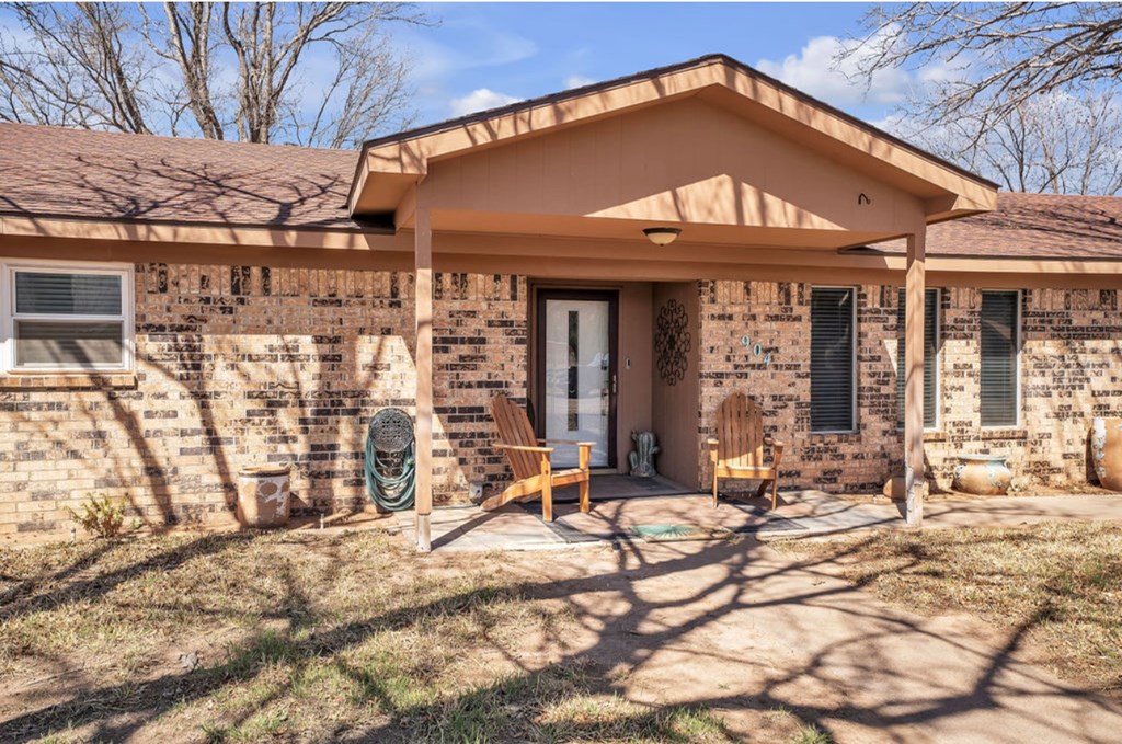 904 E 18th St, Colorado City, Texas image 29