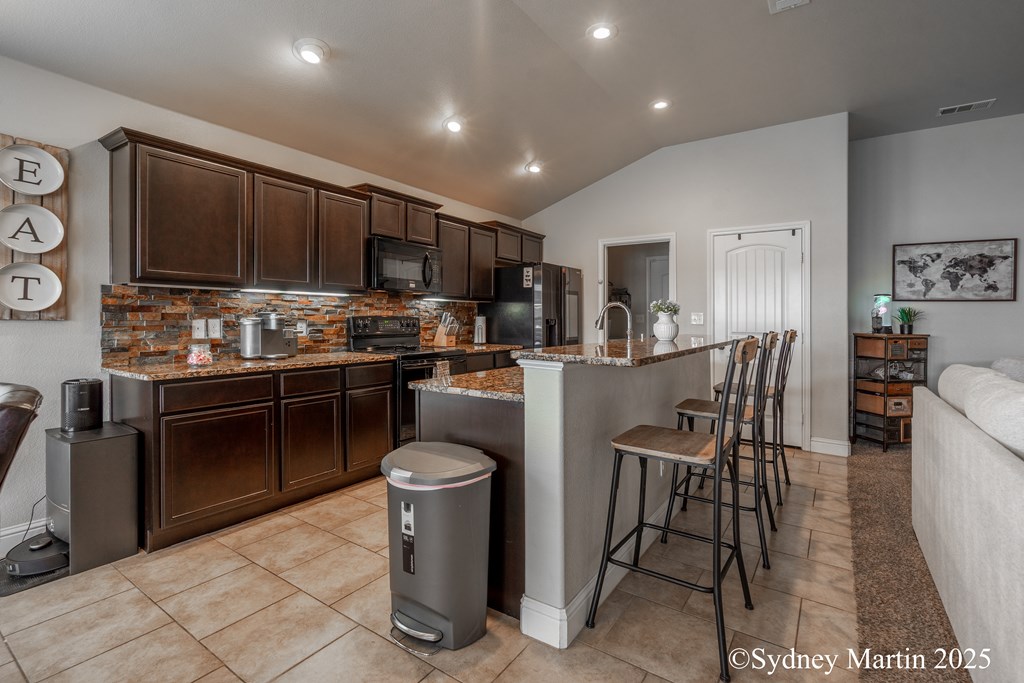 810 E 94th St, Odessa, Texas image 8