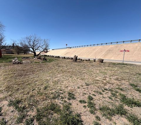 Vacant Land For Sale - 300 S 2nd St<br/> Coahoma, TX 79511