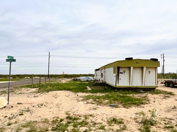 2519 W North, Fort Stockton, Texas image 7