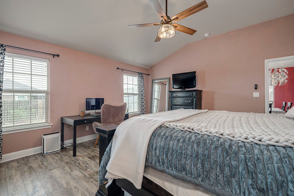 508 E Comiskey, Midland, Texas image 23
