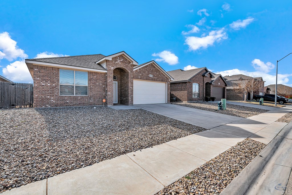 6409 Vanguard Road, Midland, Texas image 2