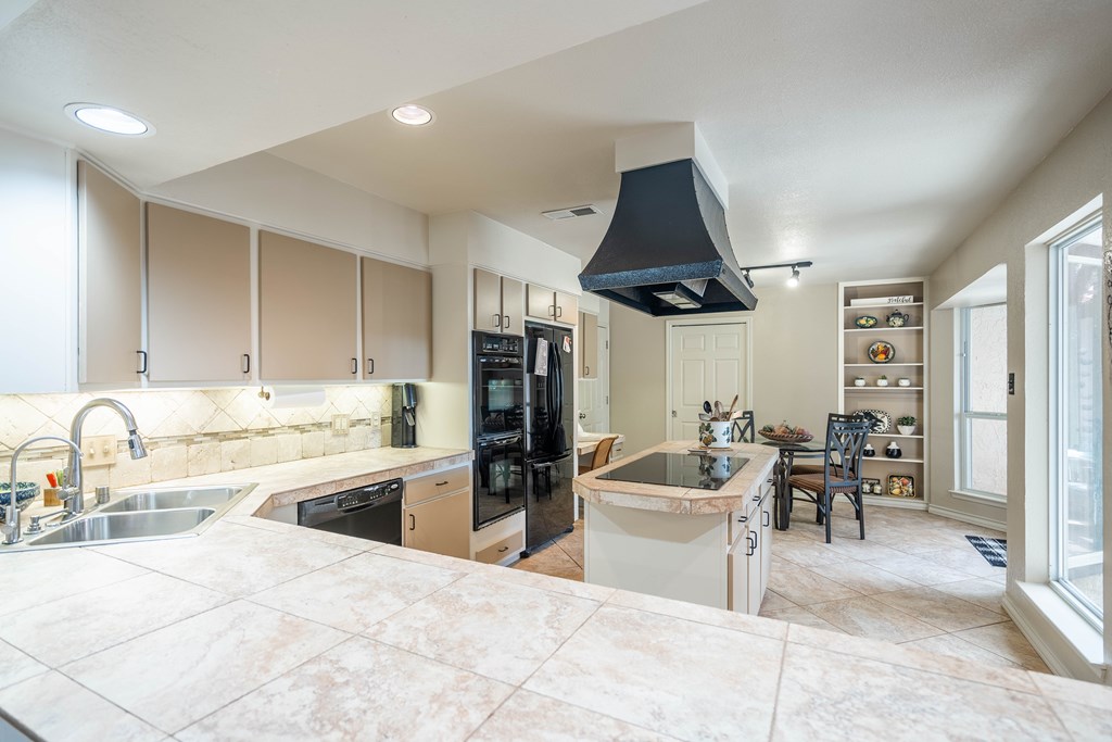 1115 Gulf Ave, Midland, Texas image 16