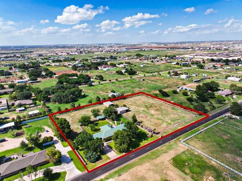 Homes For Sale - 1105 E County Rd 128<br/> Midland, TX 79706
