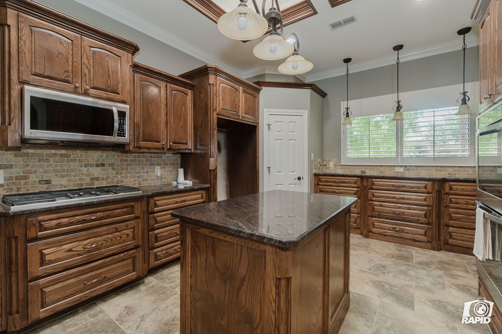 2117 Blackwood, Midland, Texas image 12