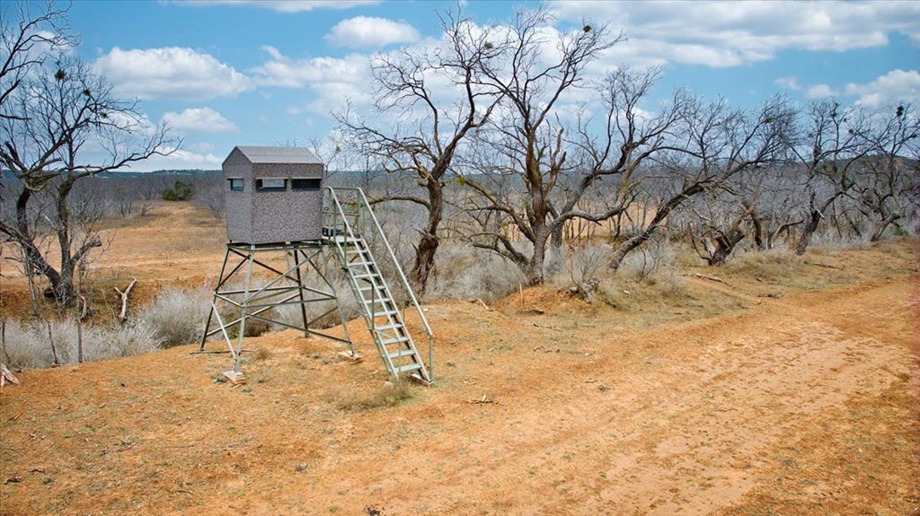2100 Hurley Rd, Robert Lee, Texas image 47