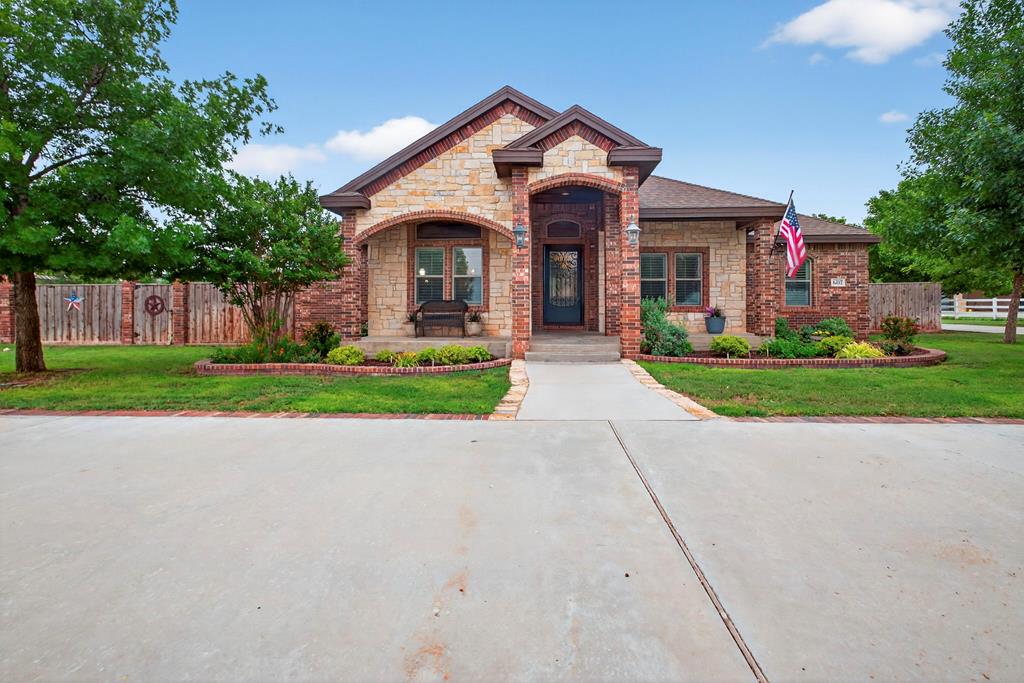 6407 Saddle Horn Lane, Midland, Texas image 1