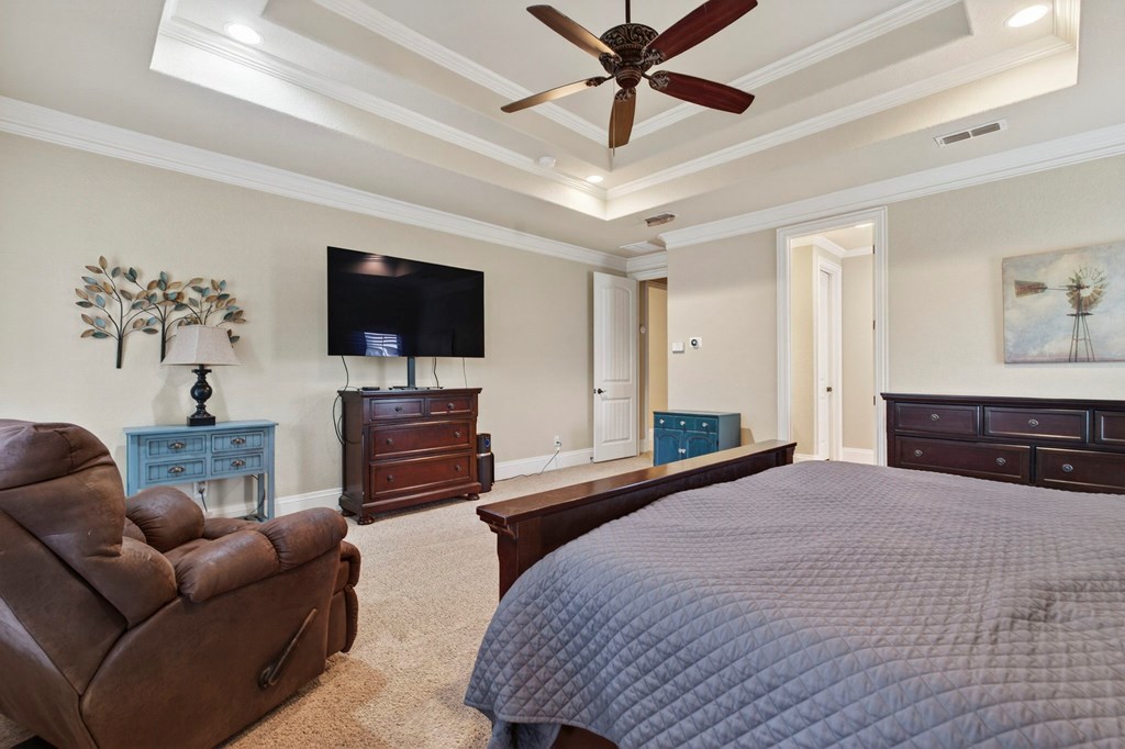 6407 Saddle Horn Lane, Midland, Texas image 40