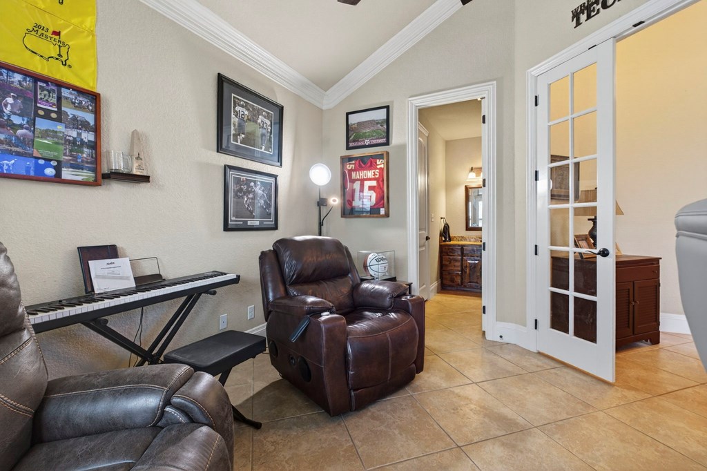 6407 Saddle Horn Lane, Midland, Texas image 26