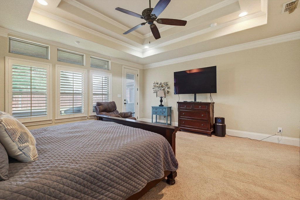 6407 Saddle Horn Lane, Midland, Texas image 41