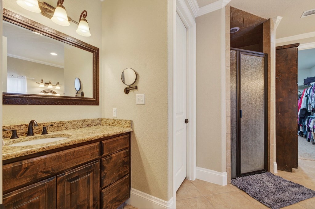 6407 Saddle Horn Lane, Midland, Texas image 42